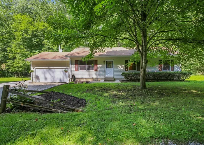 Kickapoo Creekside Escape